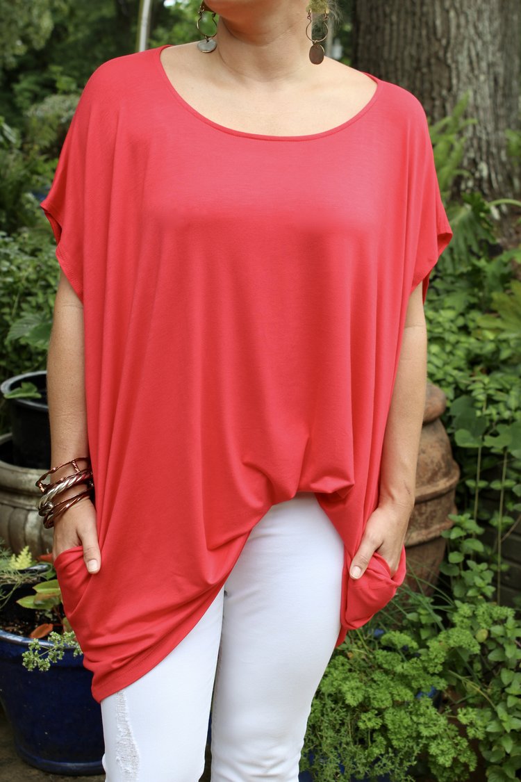 Another look....half tucked into her jeans. Cute and comfy.