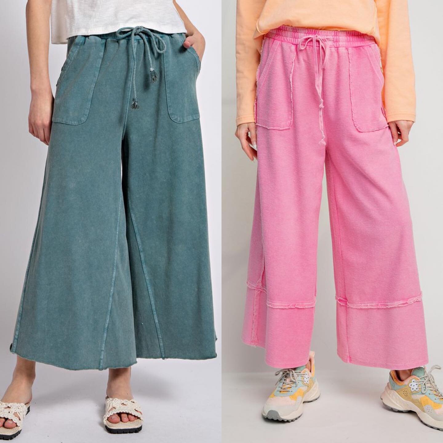 They&rsquo;re BAAAAAAAAACK! Everyone&rsquo;s favorite &ldquo;Somerset&rdquo; pant is back again for spring, in 2 colors! We have sold OVER 100 of these comfy + cute pants! Get yours now on our website! 💕