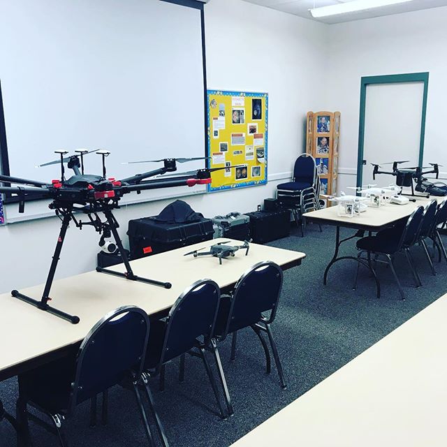 The gang is all here for a drone training in Kenai today!
#drones #industry #alaska #education