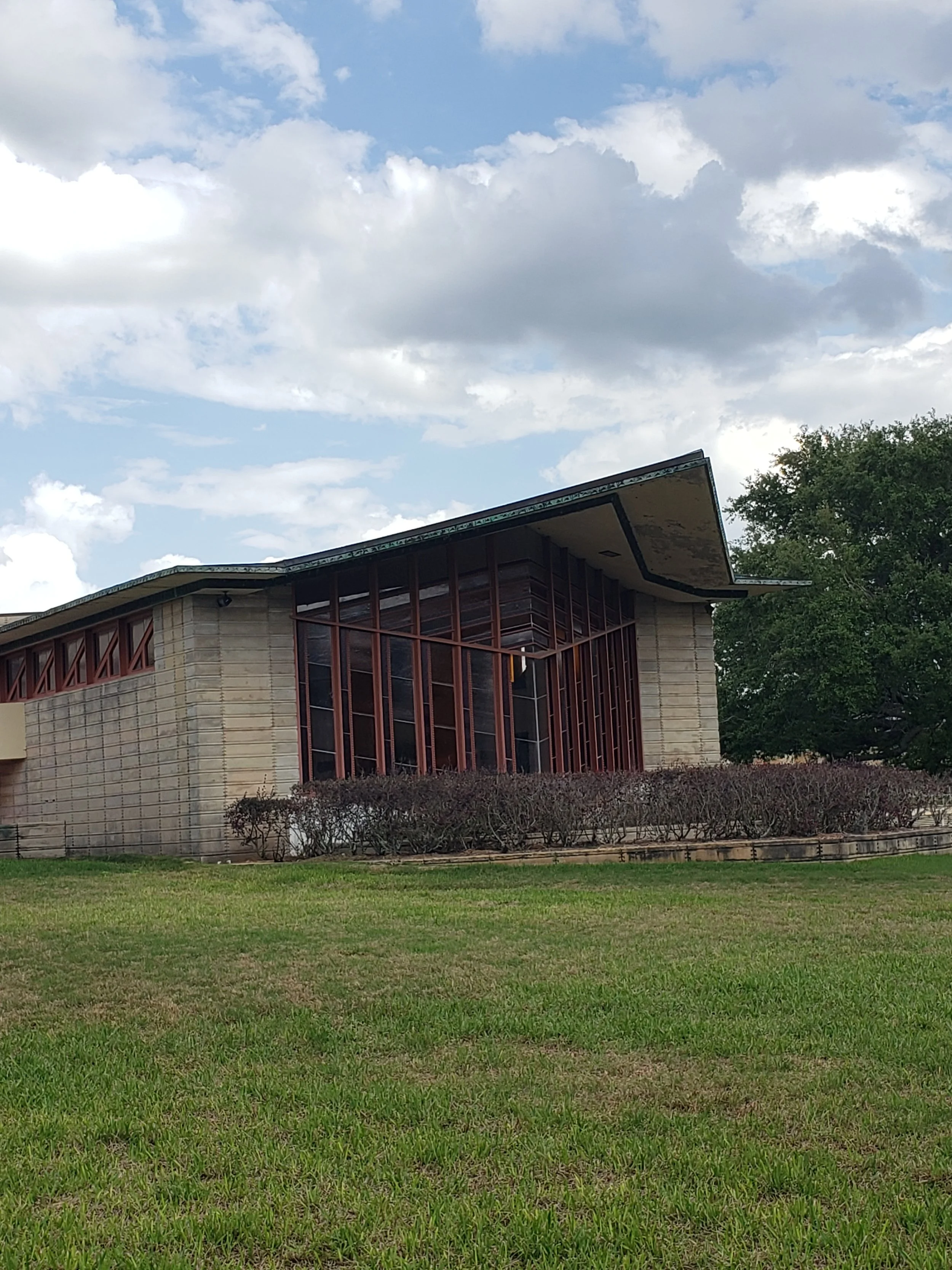giant colored glass centerpiece.jpg