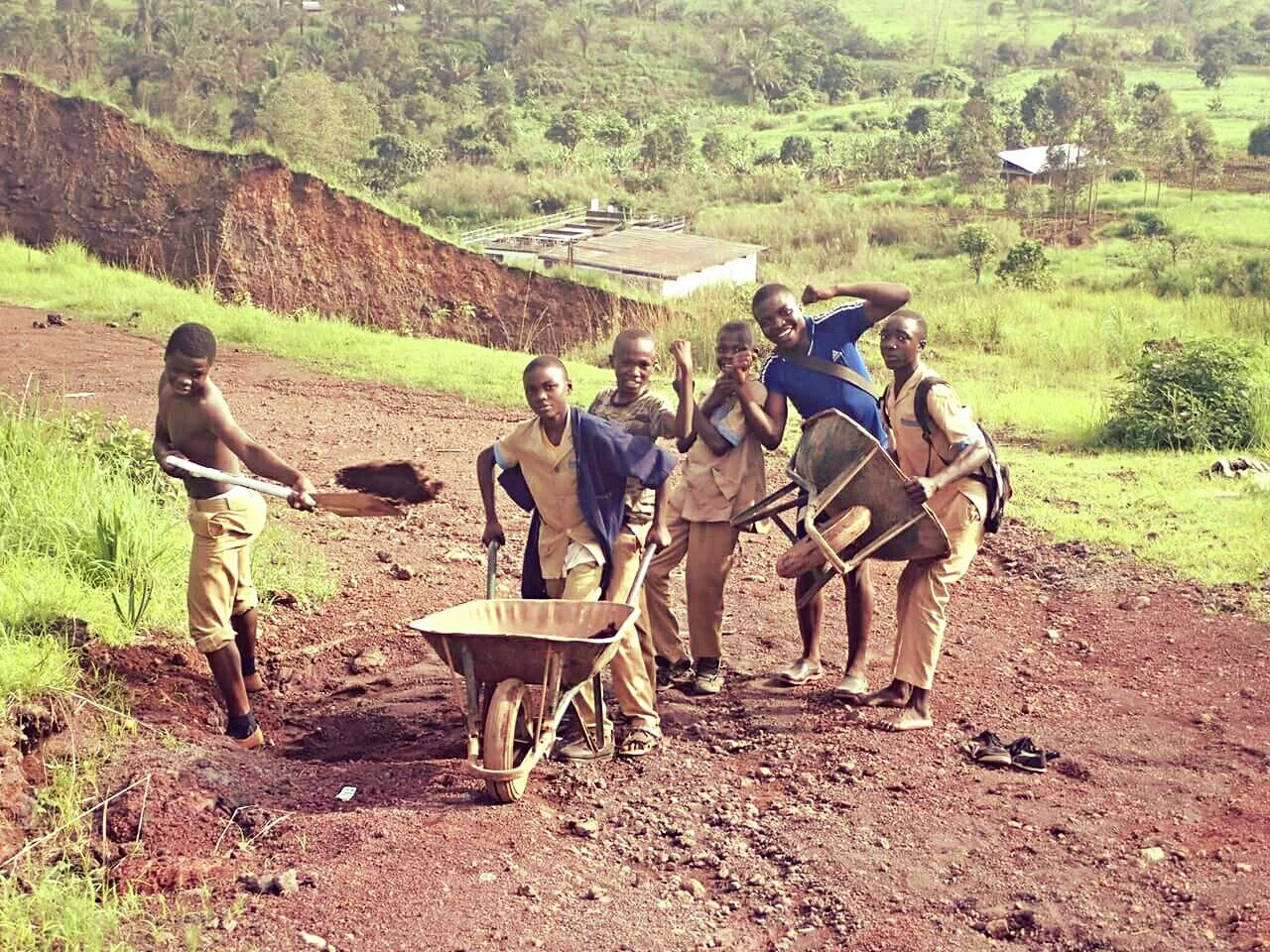 Community Service in Waindu