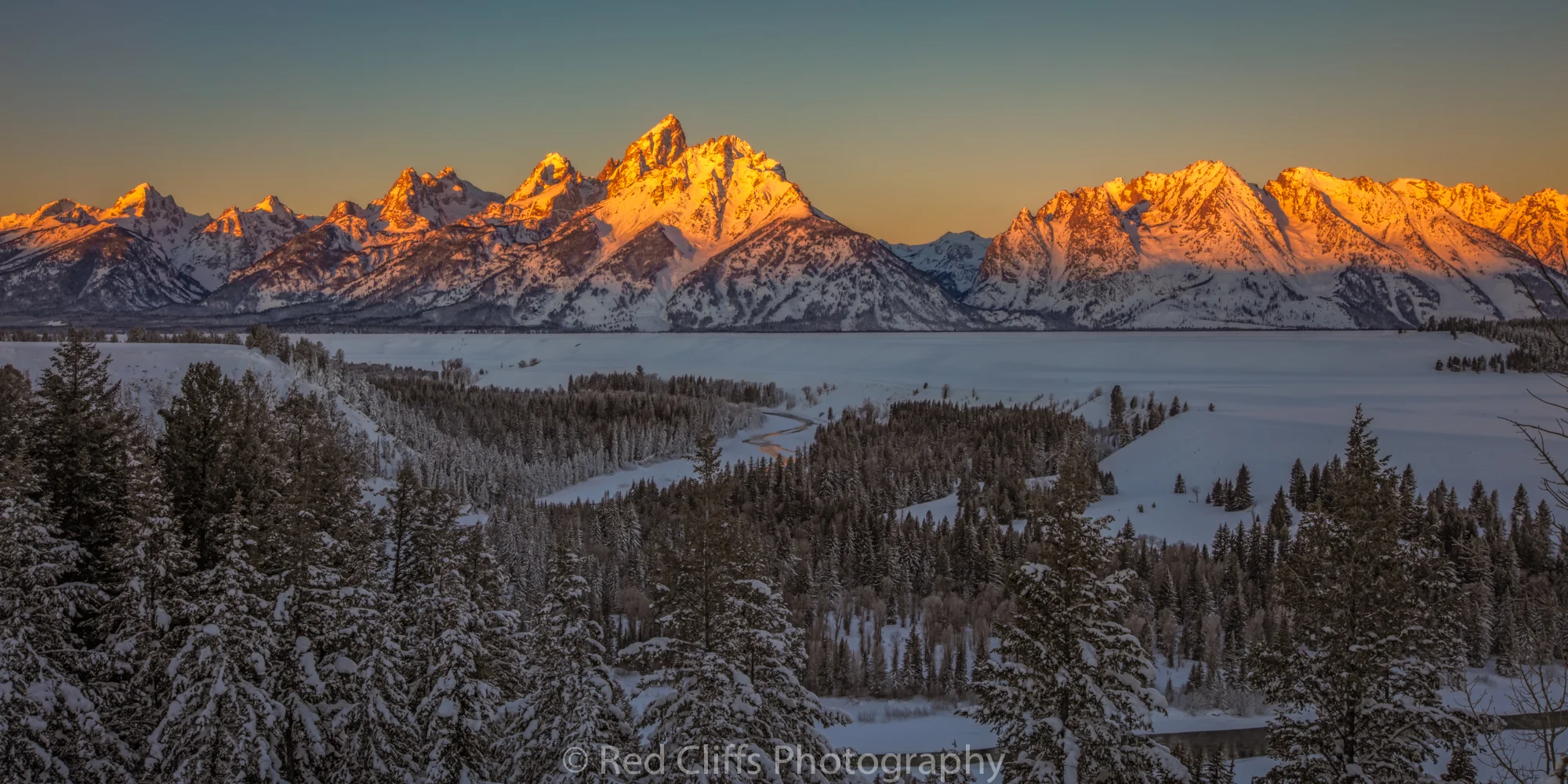 Sunrise at the Snake River overlook