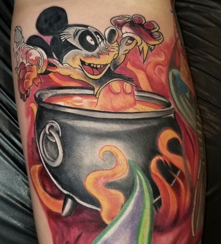 mickey-mouse-hollis-cantrell-disney-color-horror-ink.jpg