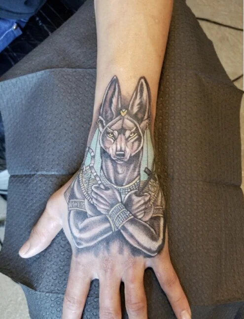hollis-cantrell-iconic-tattoo-piercing-ink-color-arizona-hand-anubis.jpg