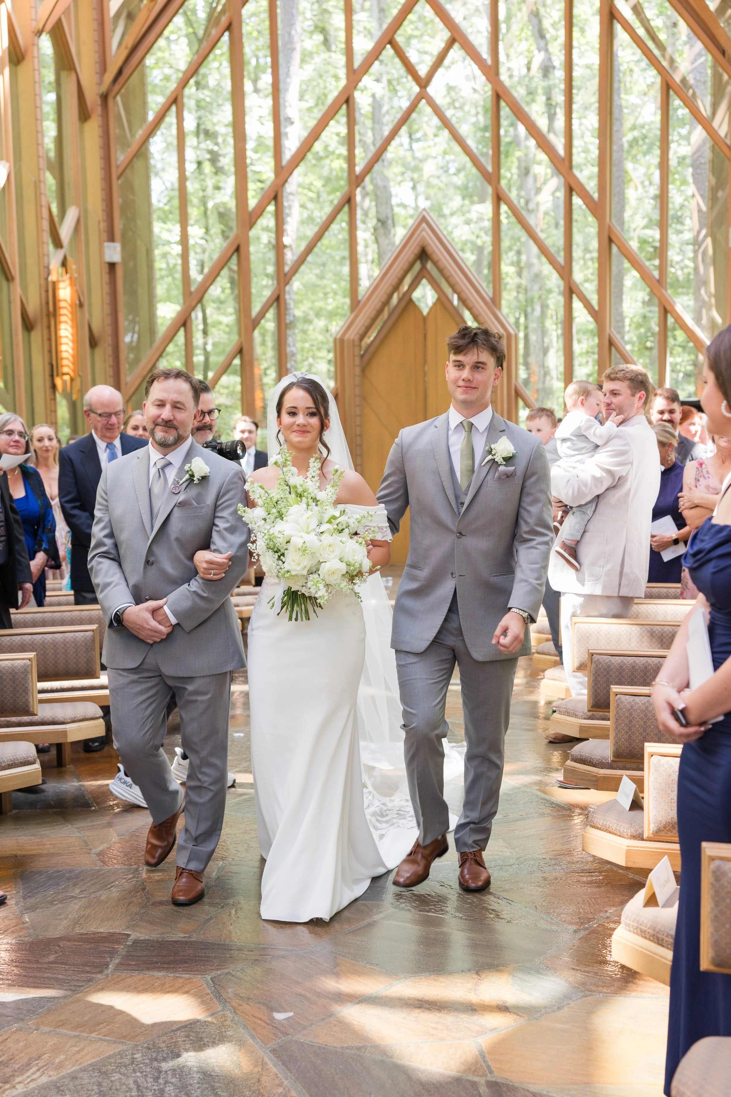 Hannah_Capps_Photography_Hot_Springs_Garvan_Gardens_Wedding_IMG_2973.jpg