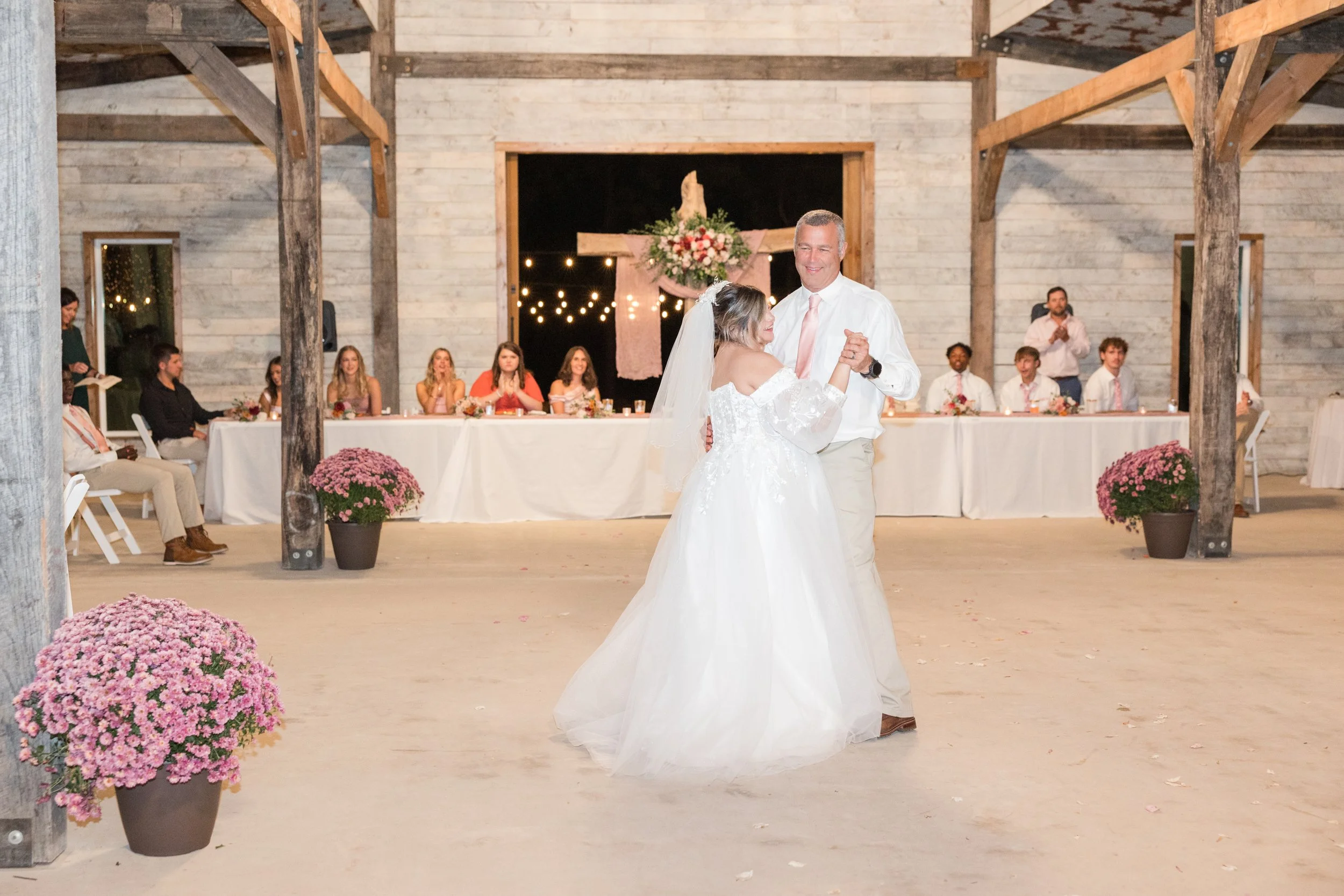 Hannah_Capps_Photography_Arkansas_Wedding_IMG_7087.jpg