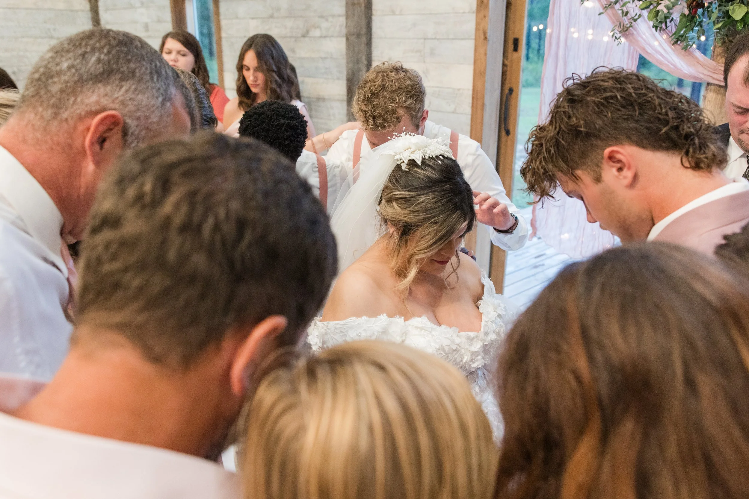 Autumn and Eli wedding day moments by Hannah Capps Photography, Hot Springs AR