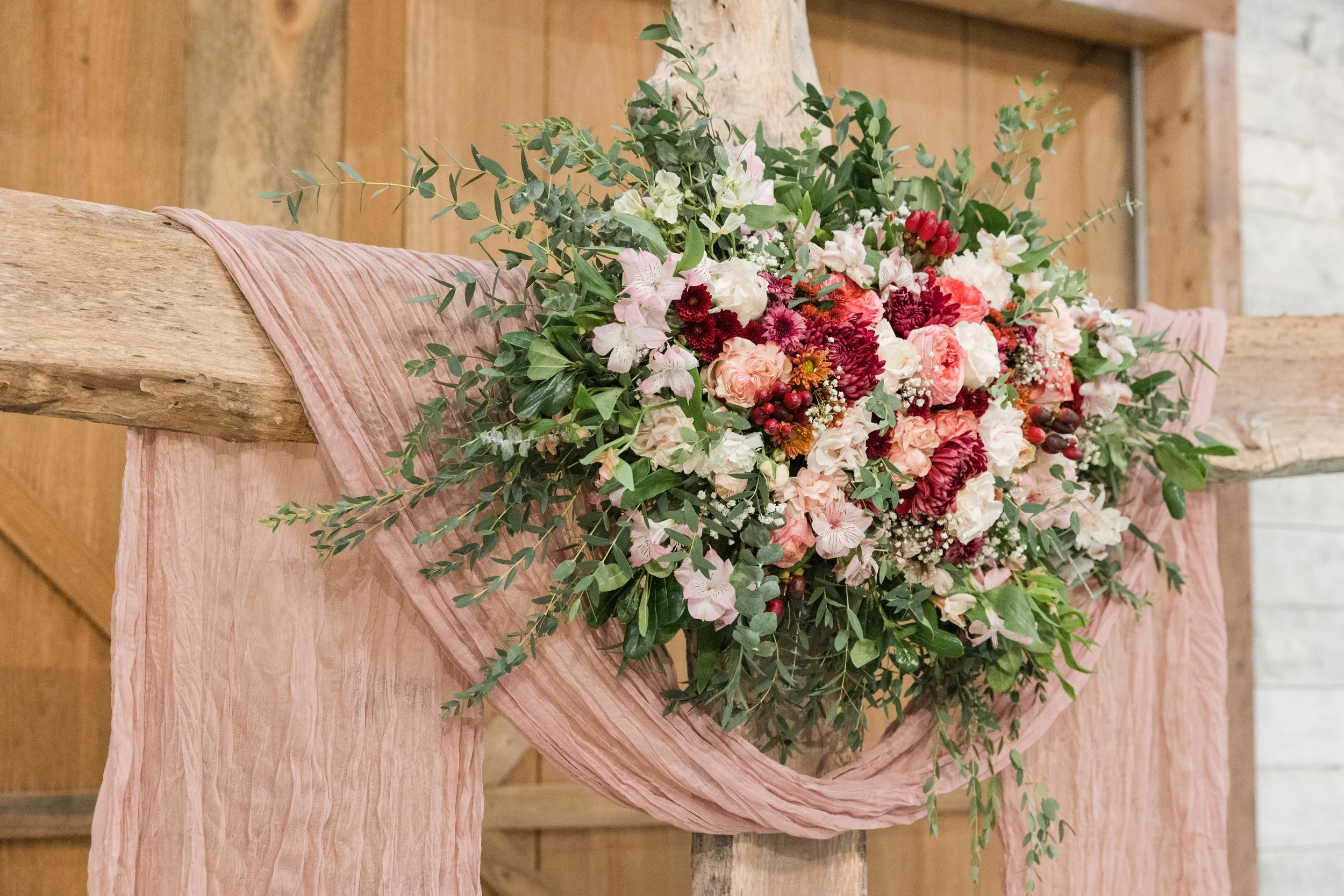 Autumn and Eli wedding ceremony by Hannah Capps Photography, Arkansas