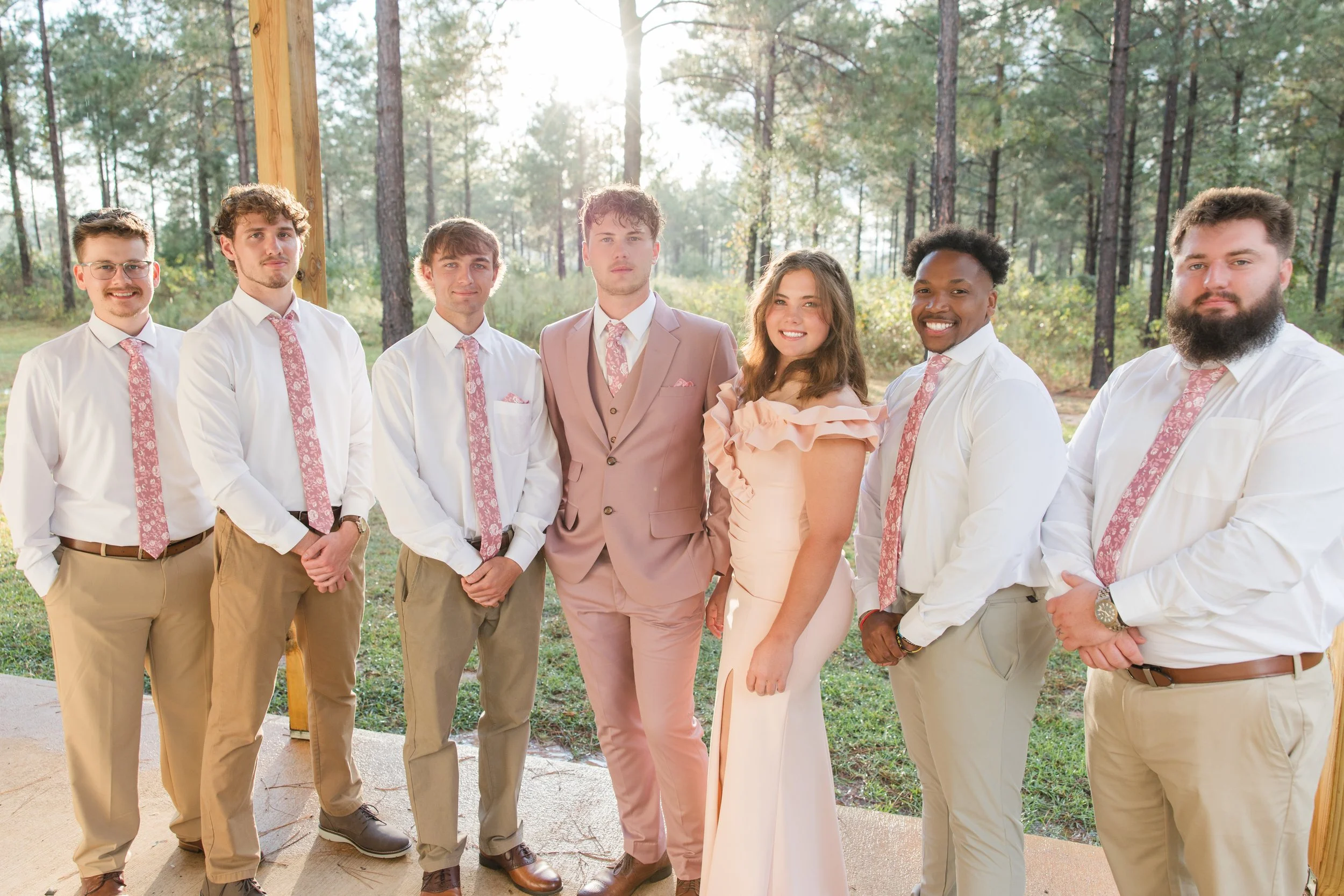 Romantic wedding photography by Hannah Capps, Hot Springs Arkansas