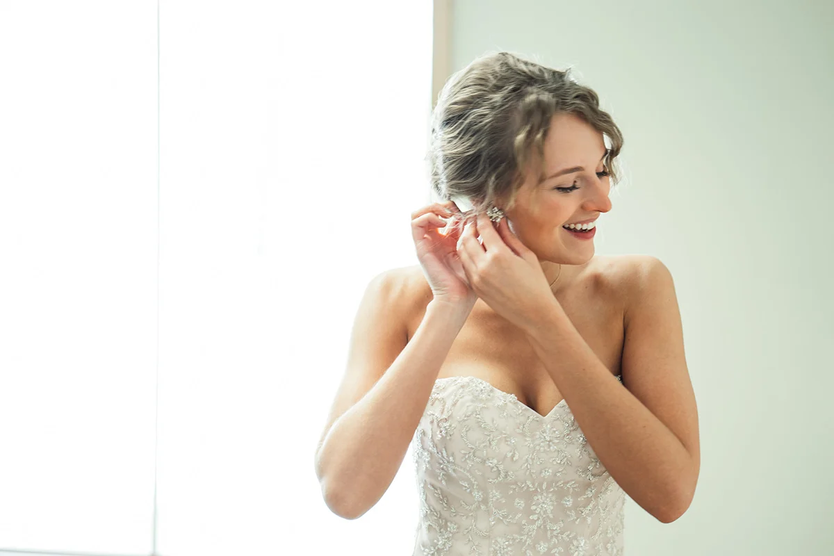 alyssa-smolen-photography-myrick-park-wedding-lacrosse-wisconsin (6).jpg