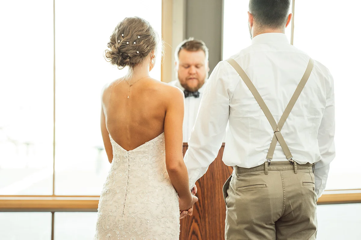 alyssa-smolen-photography-myrick-park-wedding-lacrosse-wisconsin (13).jpg