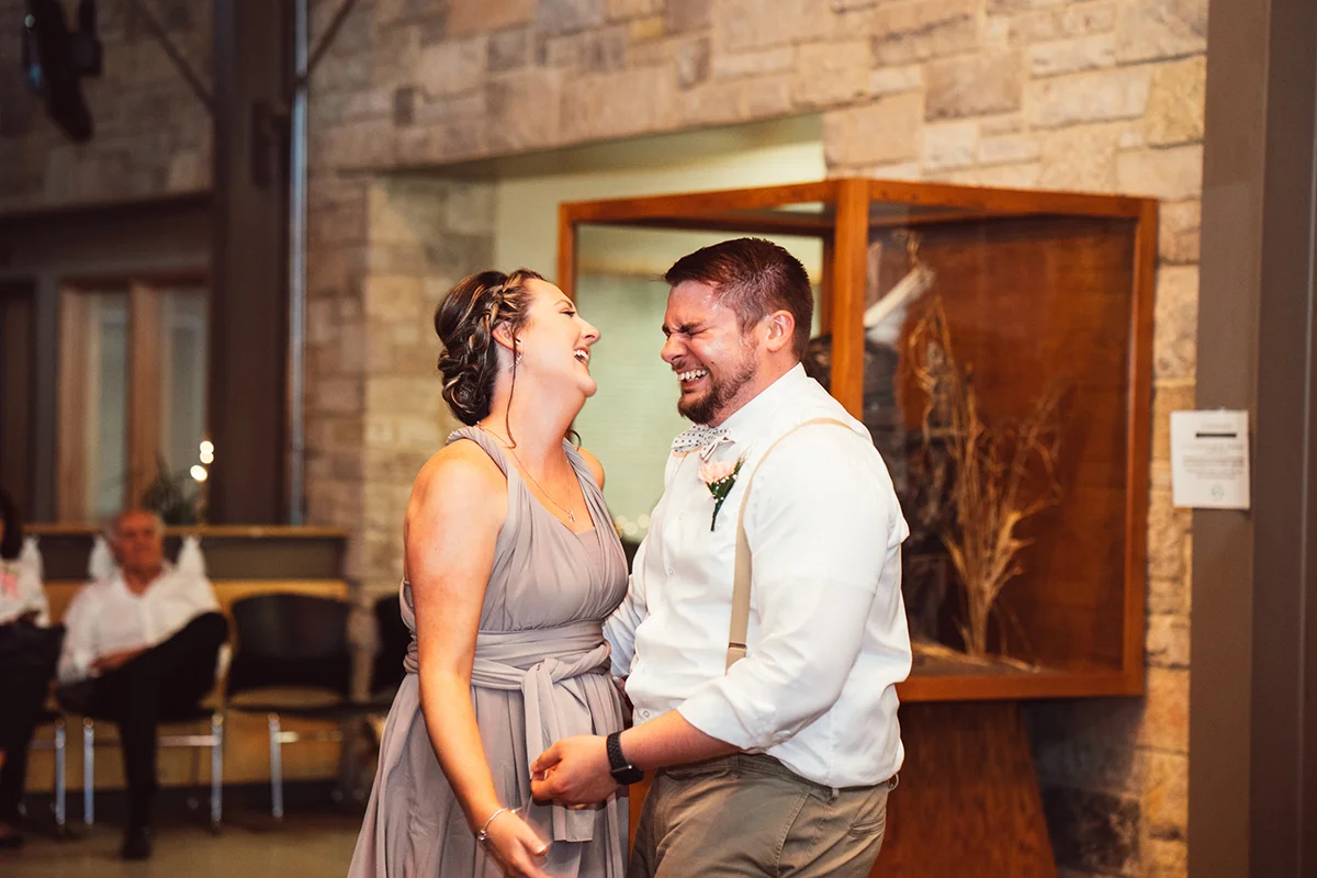 alyssa-smolen-photography-myrick-park-wedding-lacrosse-wisconsin (44).jpg