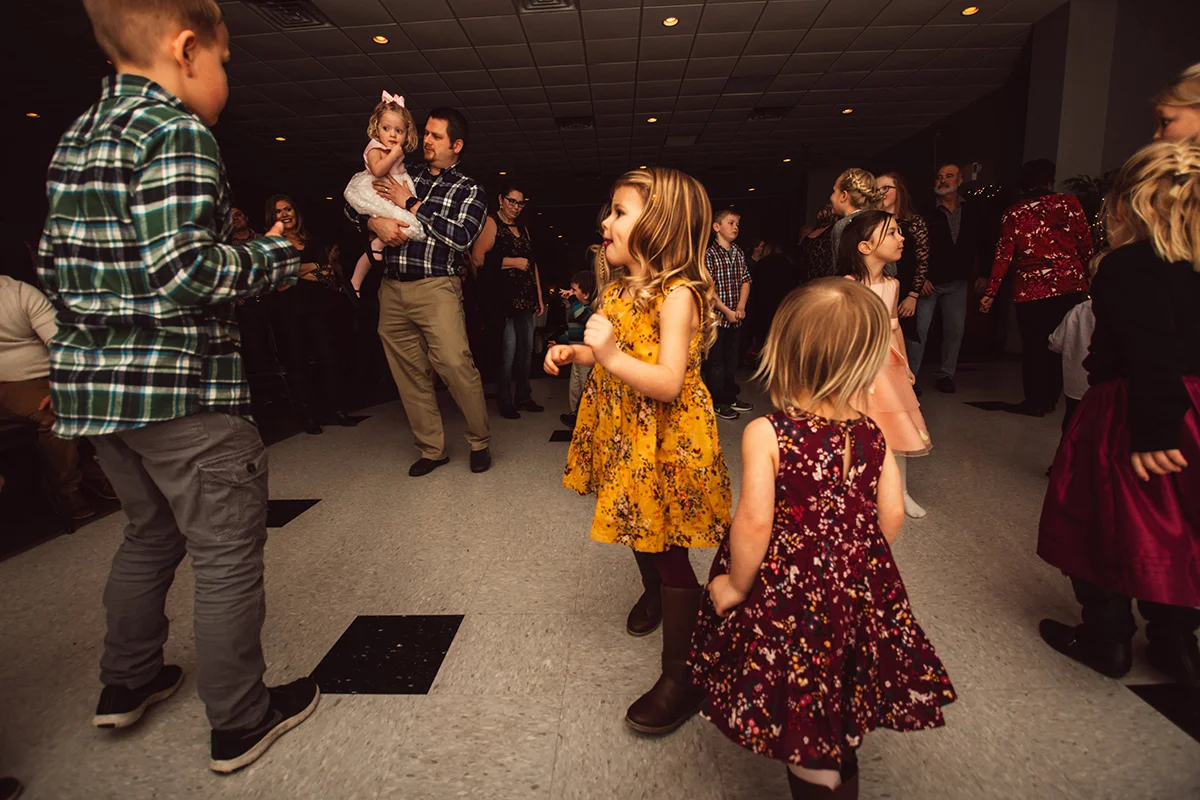 winter-wisconsin-wedding-westby-alyssa-smolen-photography (22).jpg