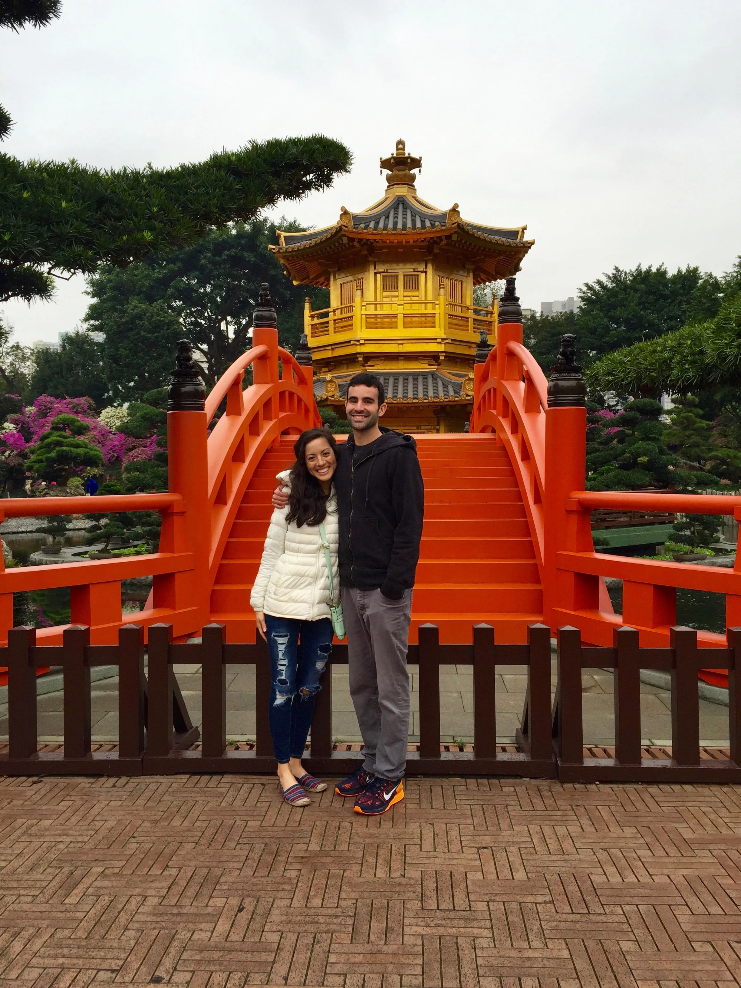  Beautiful small pagoda in Nan Liang. 