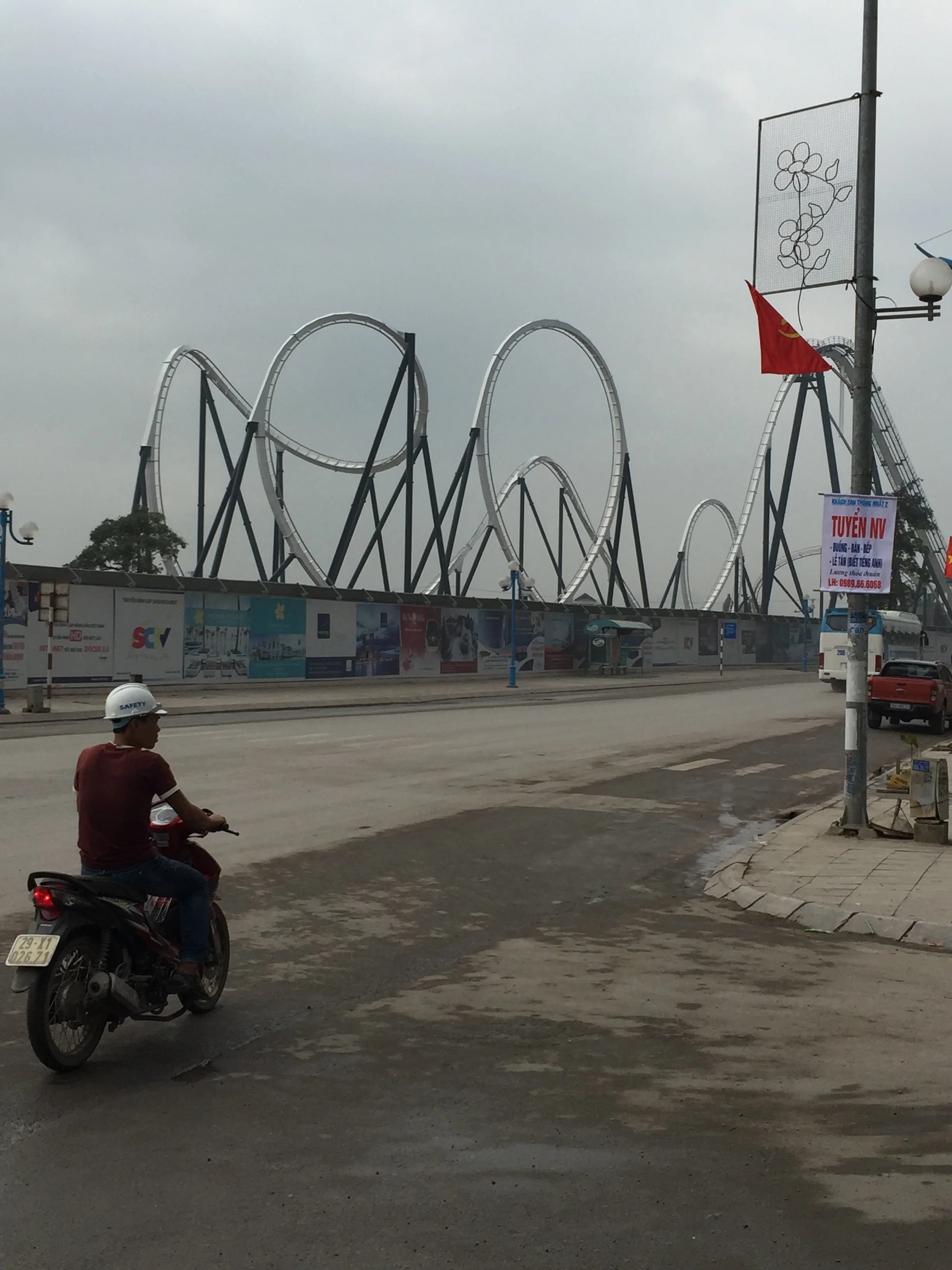  They're trying to build a roller coaster here to attract more tourists.&nbsp; 