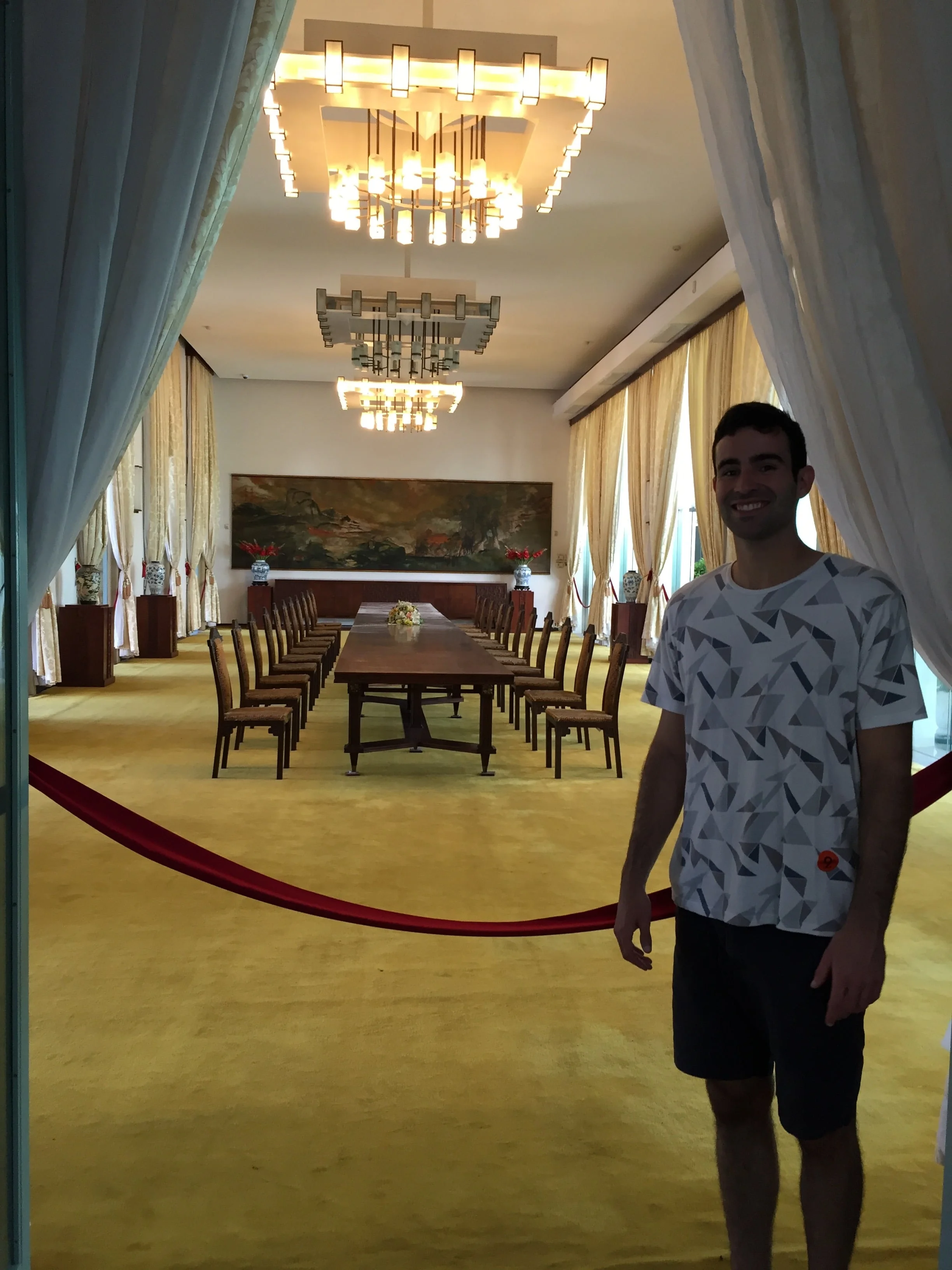  One of the rooms in the hall where politicians from all over the world met.&nbsp; 
