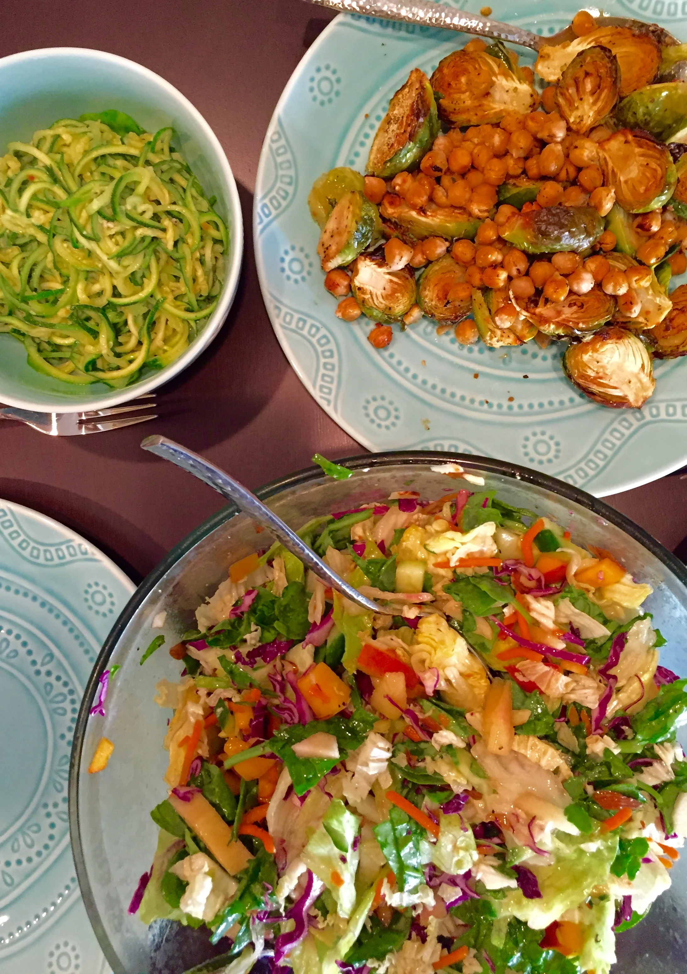  Girl's night dinner of salad, zoodles, and veggies!&nbsp; 