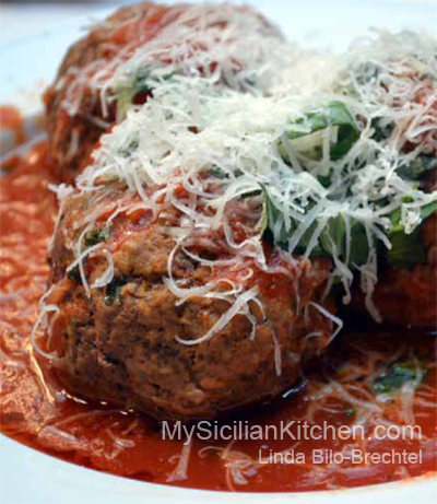 Mama Bilo's Amazing Meatballs