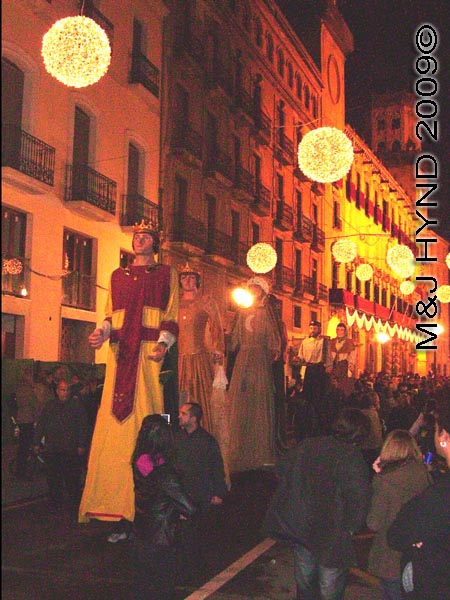 giants #1: Spain Alicante, Los Reyes Magos Three Kings' Fiesta Spanish Epiphany Christmas season, holiday street parade, giants, Gigante
