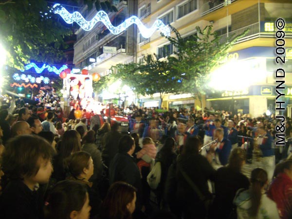 crowds / parade #5: Spain Alicante Los Reyes Magos Three Kings' Fiesta Spanish Epiphany Christmas season, marching band, holiday parade, spectators