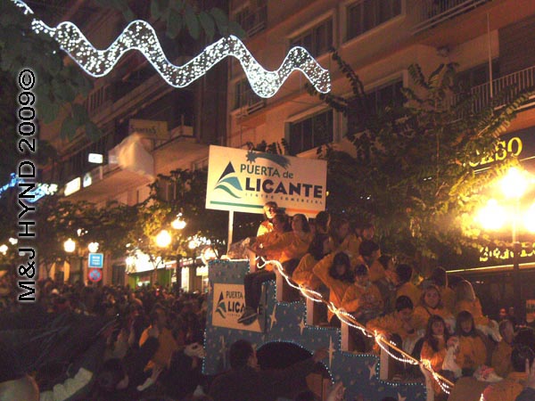 puerto de alicante / parade #7: Spain Alicante Los Reyes Magos Three Kings' Fiesta Spanish Epiphany Christmas season, holiday parade, spectators, float Puerto de Alicante