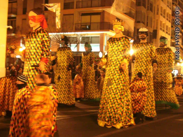 gigantes: spain Alicante Carnival Fiesta, Costa Blanca, dancing giants parade, defiles gigante