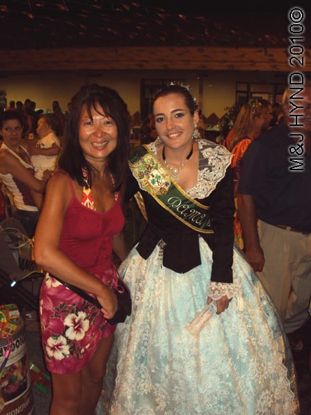 jacq+anna : spain valverde fiesta La Virgen de Santa Ana, traditional long ballgown lace mantilla, Dama of Fiesta