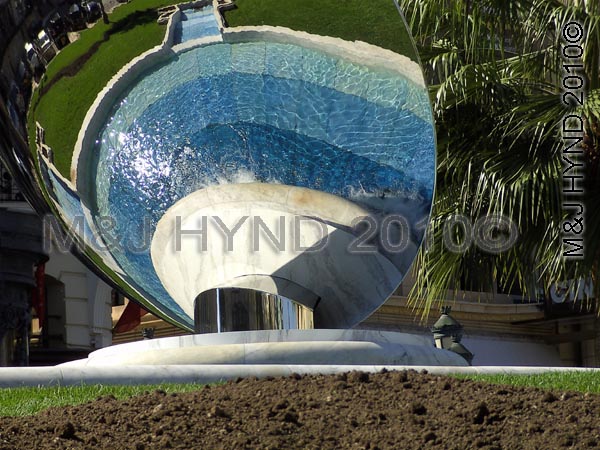 Fountain, Monte Carlo