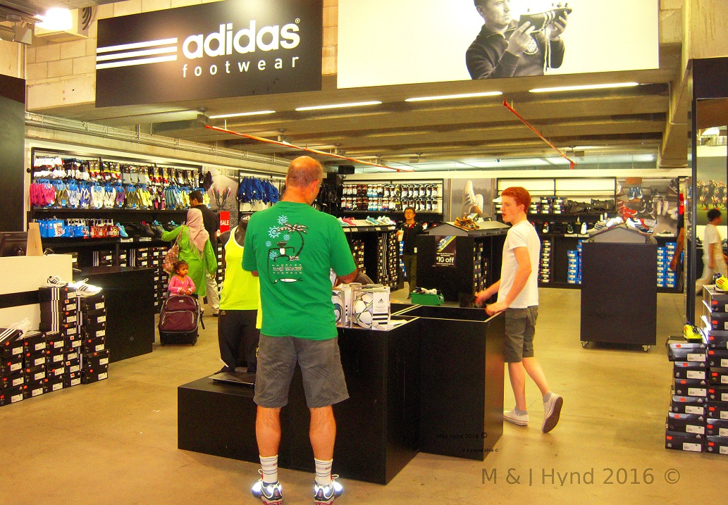 adidas outlet rehab