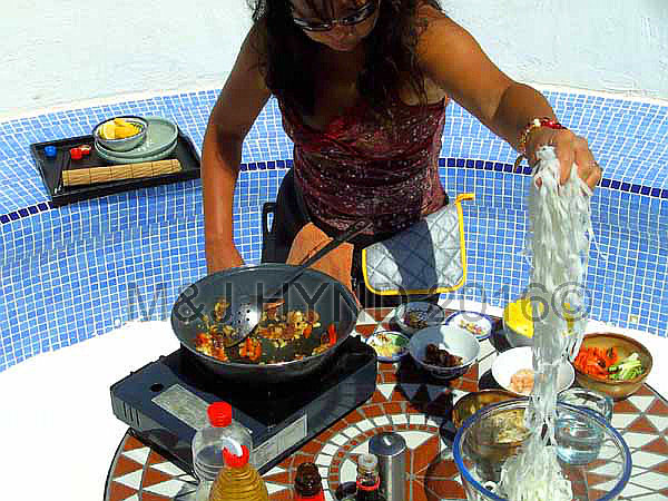 onehand cook Char Koay Teow, Crocpit, Costa Blanca, Spain