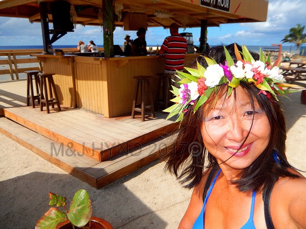 Islander hotel Hula Bar: all day happy hour, Avarua, Rarotonga, Cook Islands