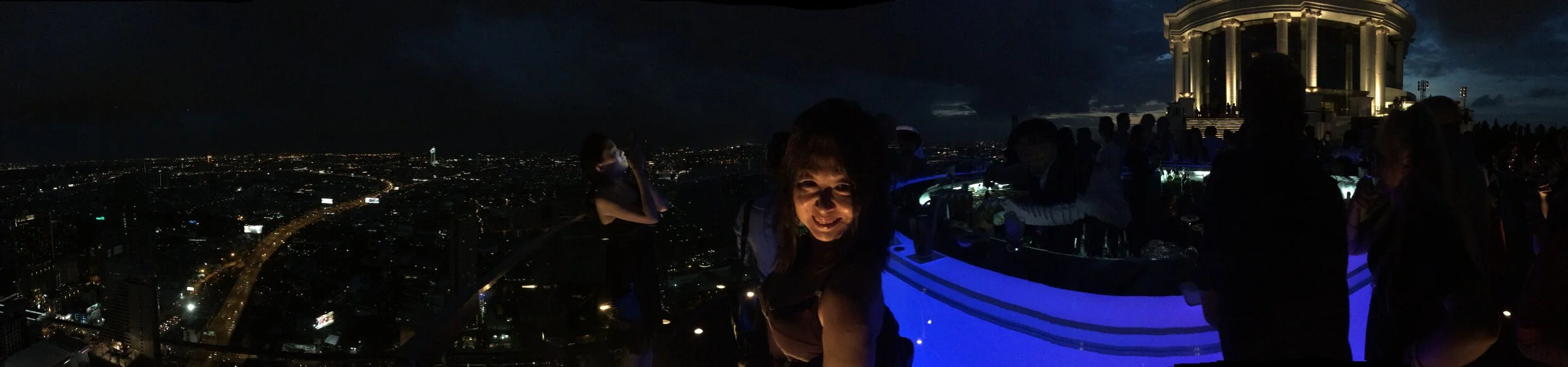 bangkok-sky-bars-shopping.JPG