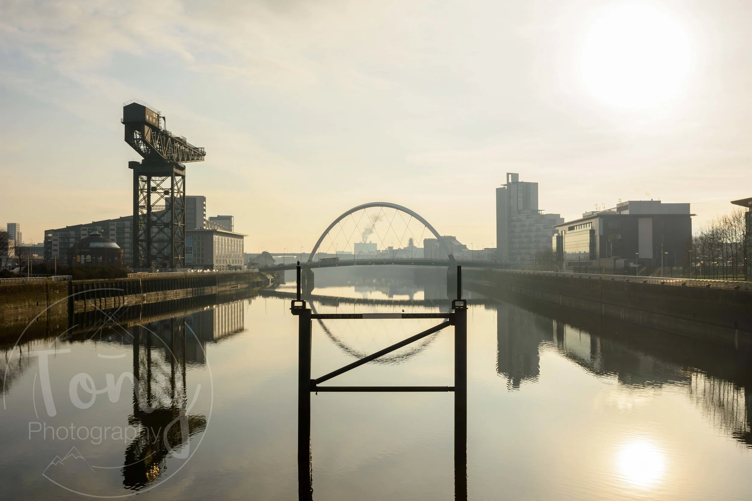 Glasgow river-2.jpg