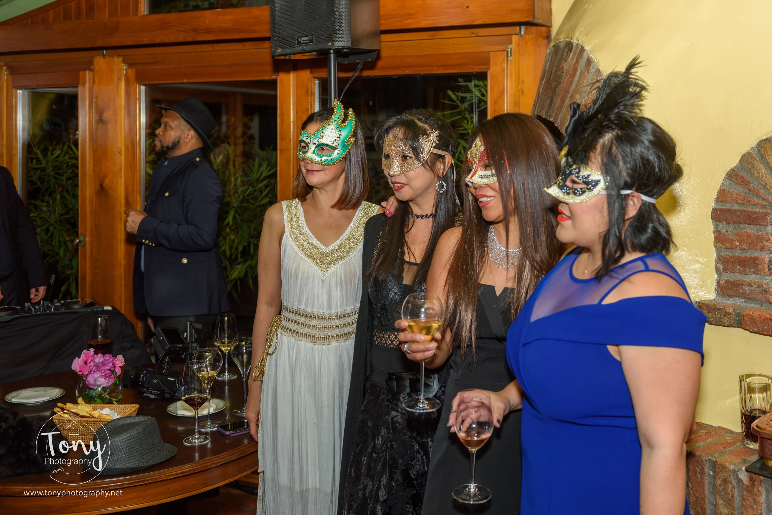 Ball Masque (88 of 275).jpg