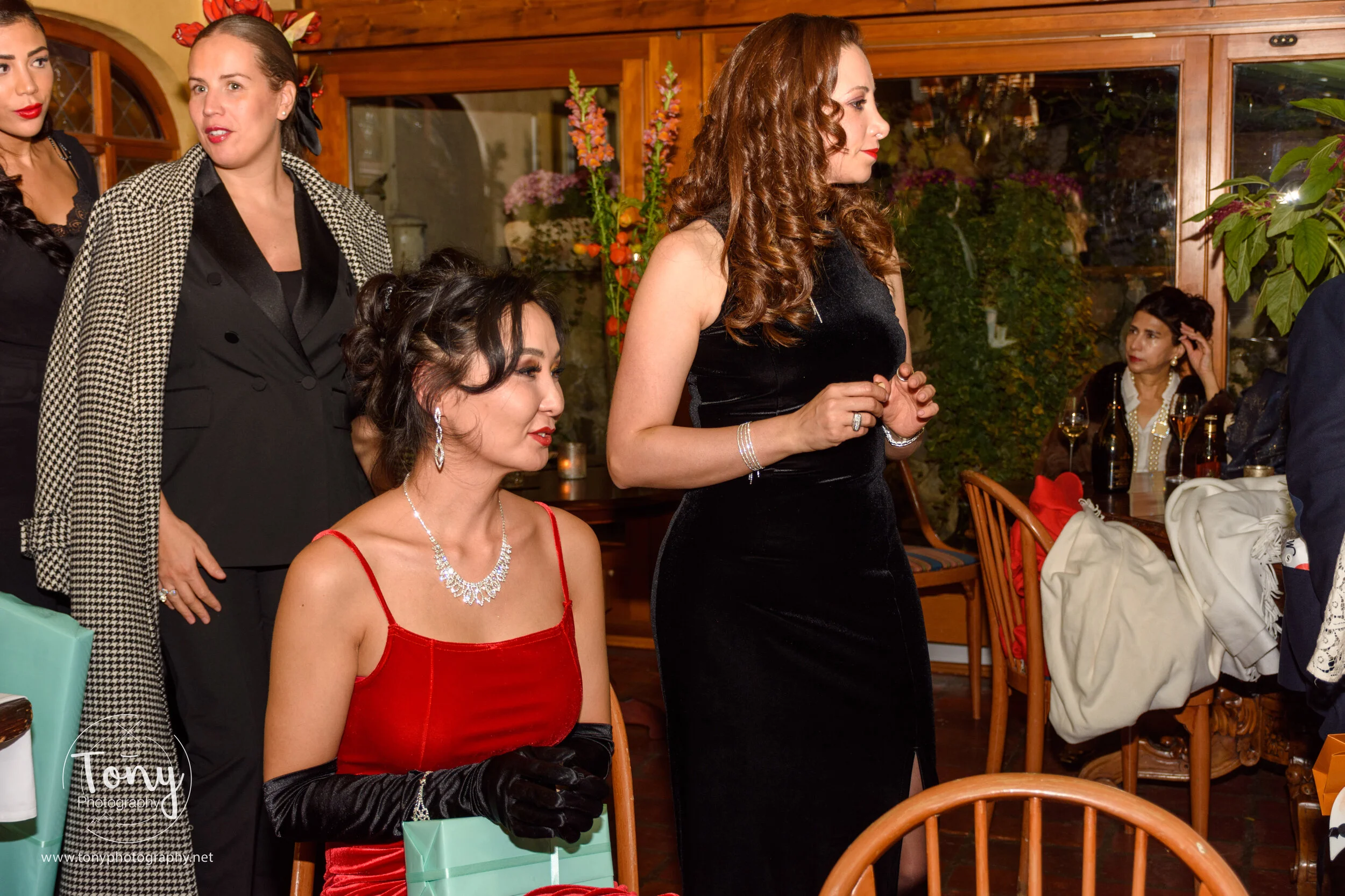 Ball Masque (266 of 275).jpg