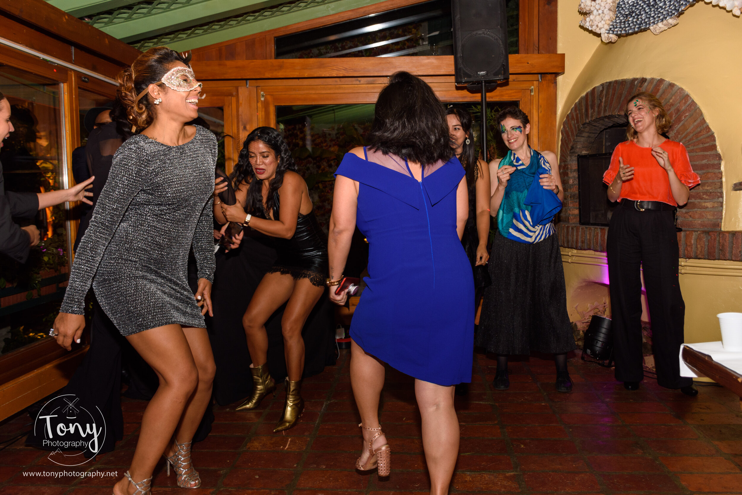 Ball Masque (273 of 275).jpg