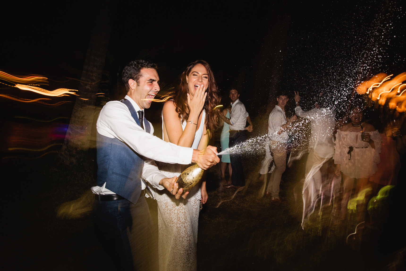 TB_VillaKalyana_KohSamui_WeddingPhotographer_Thailand128.jpg