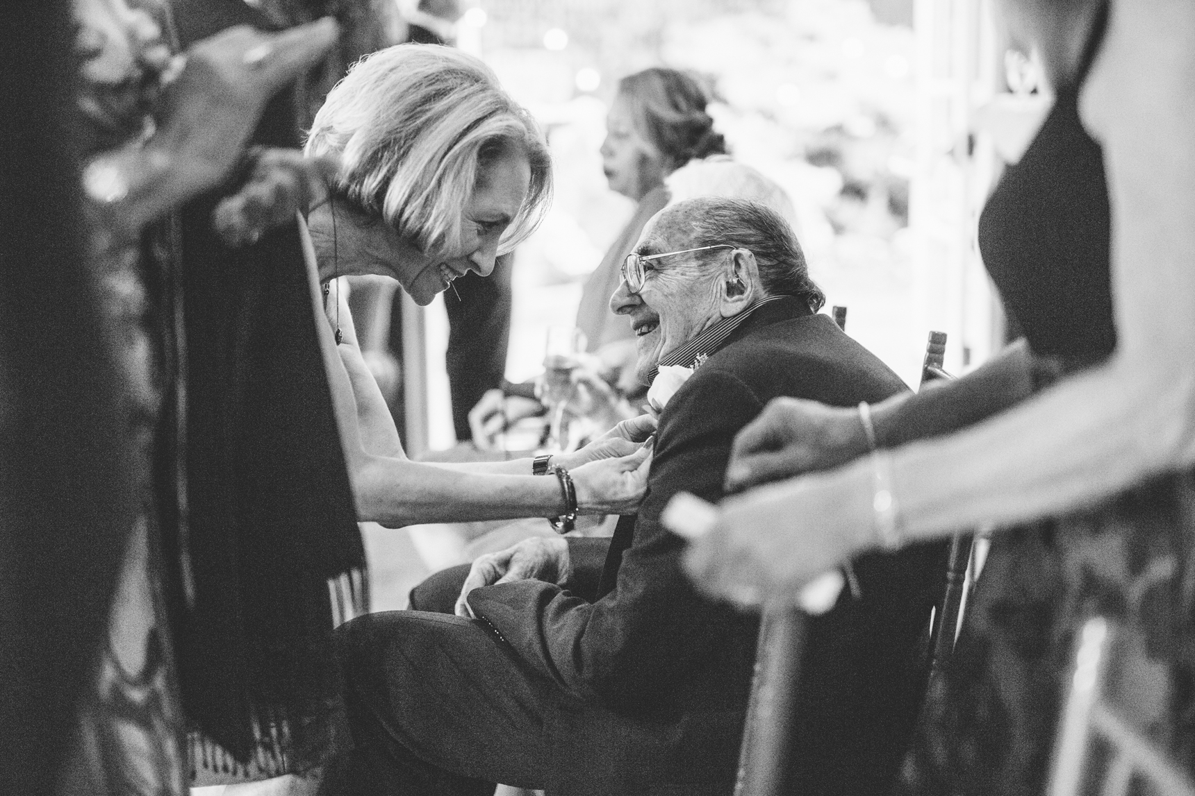 Jory_LoebBoathouse_CentralPark_NewYork_WeddingPhotographer085.jpg