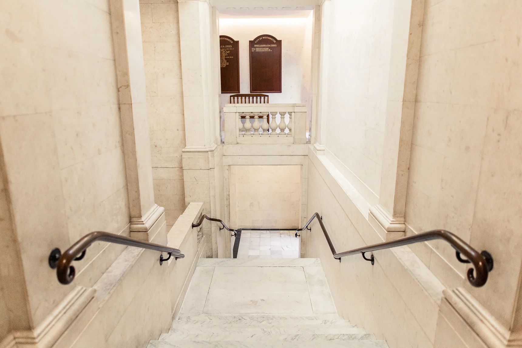 VDB_Mayfair_London_Wedding_Photographer040.jpg