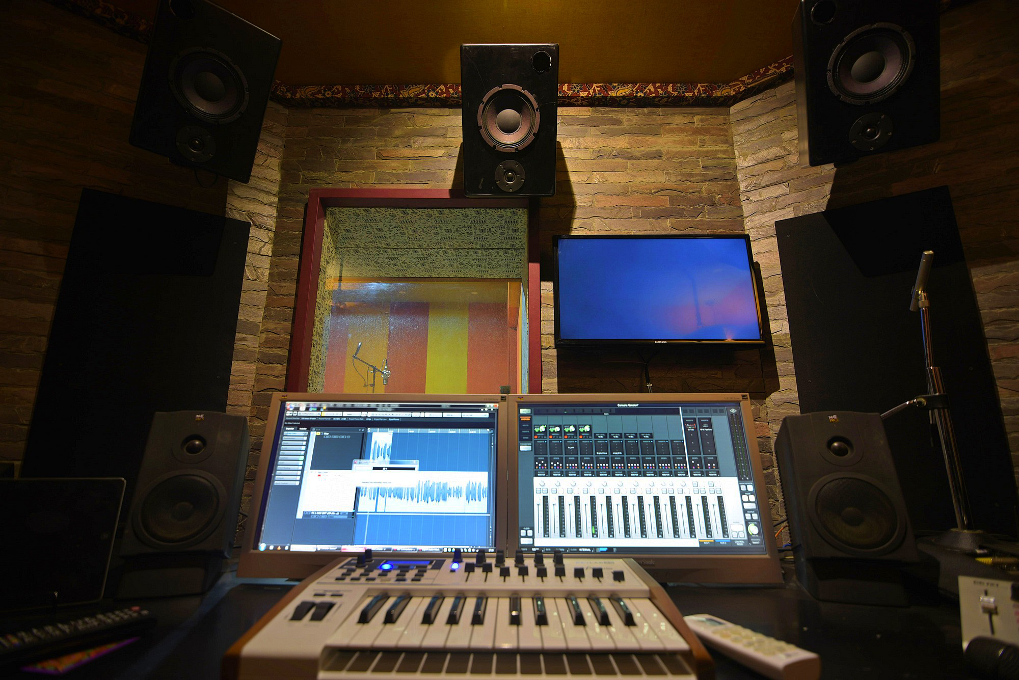 Studio 3.jpg