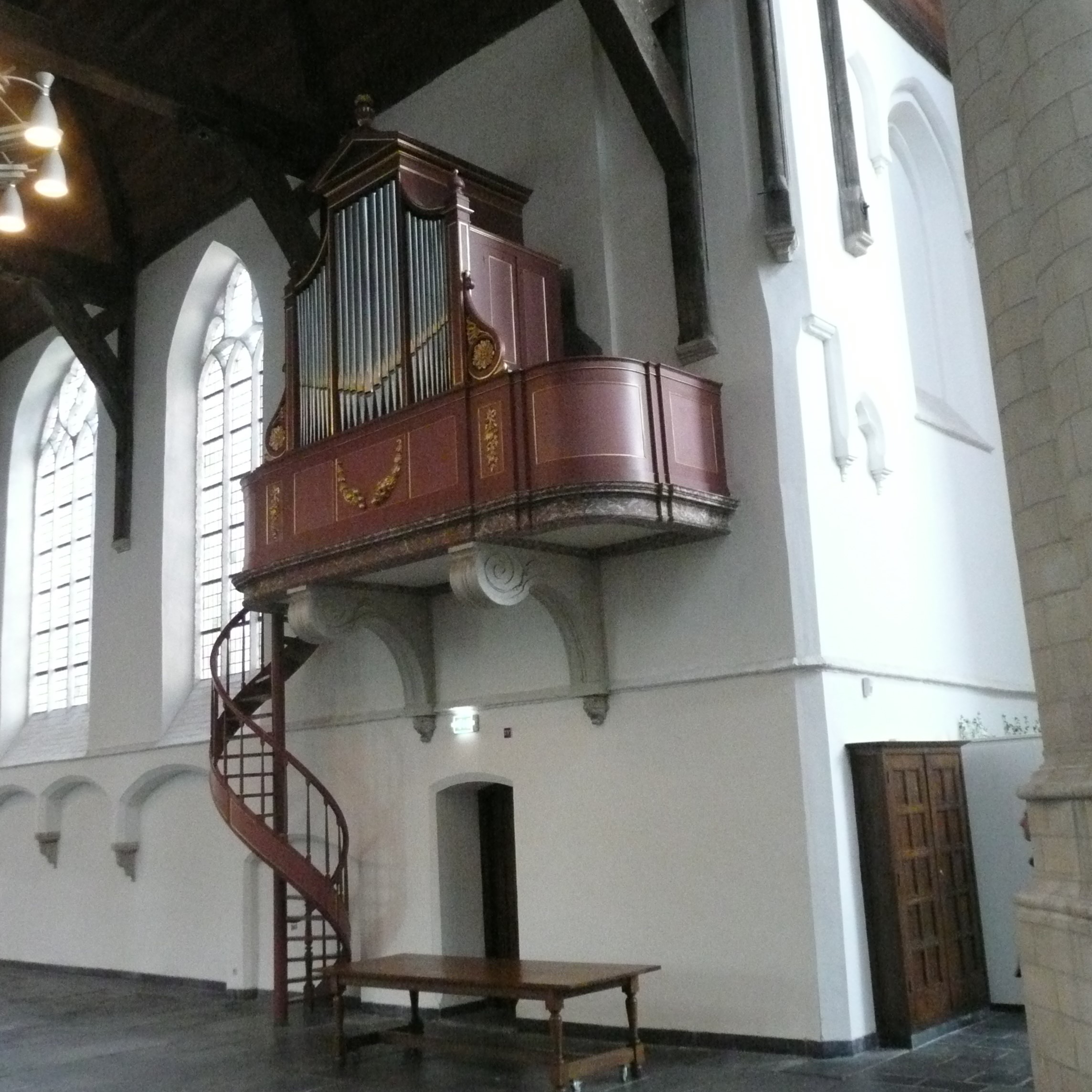 do 31 aug 2017Delft / Oude KerkZES HANDEN & ZES VOETEN
