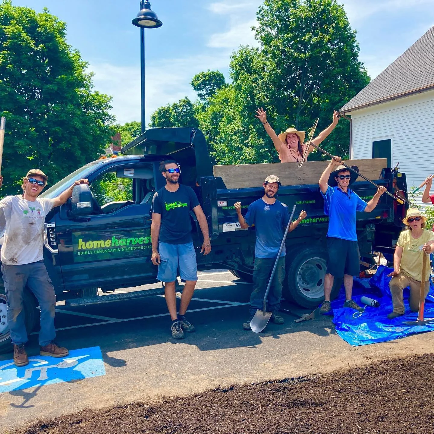 Thanks @wrightlockefarm for working with us on this awesome project! HomeHarvest and Wright Locke Farm teamed up and planted a diverse mix of #fruittrees #berries #herbs and #pollinatorfriendly flowers in front of the farm&rsquo;s new educational bar