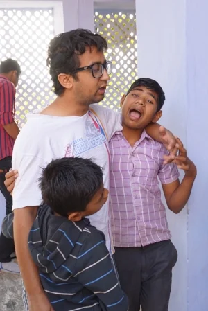 Kalpesh and friends © Sophia McCarron