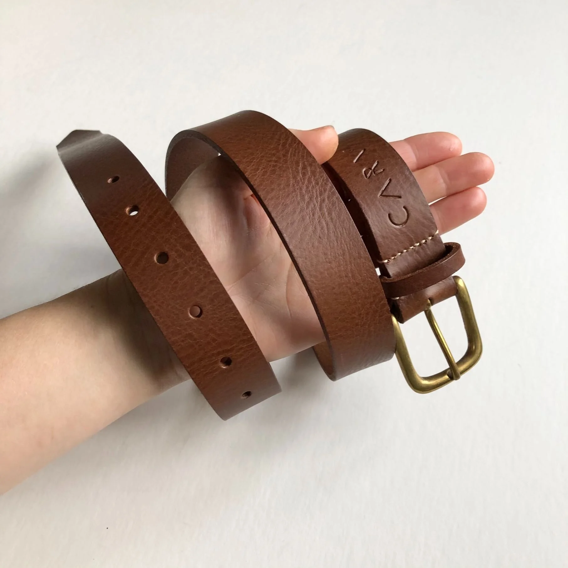 sustainable leather belt