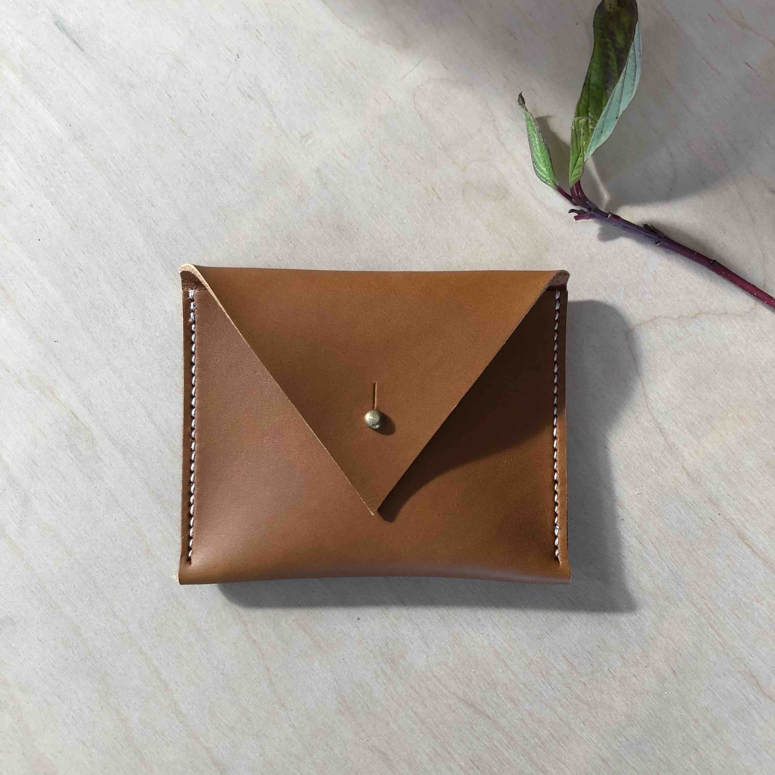CARV sustainable leather coin purse handmade in the UK.
