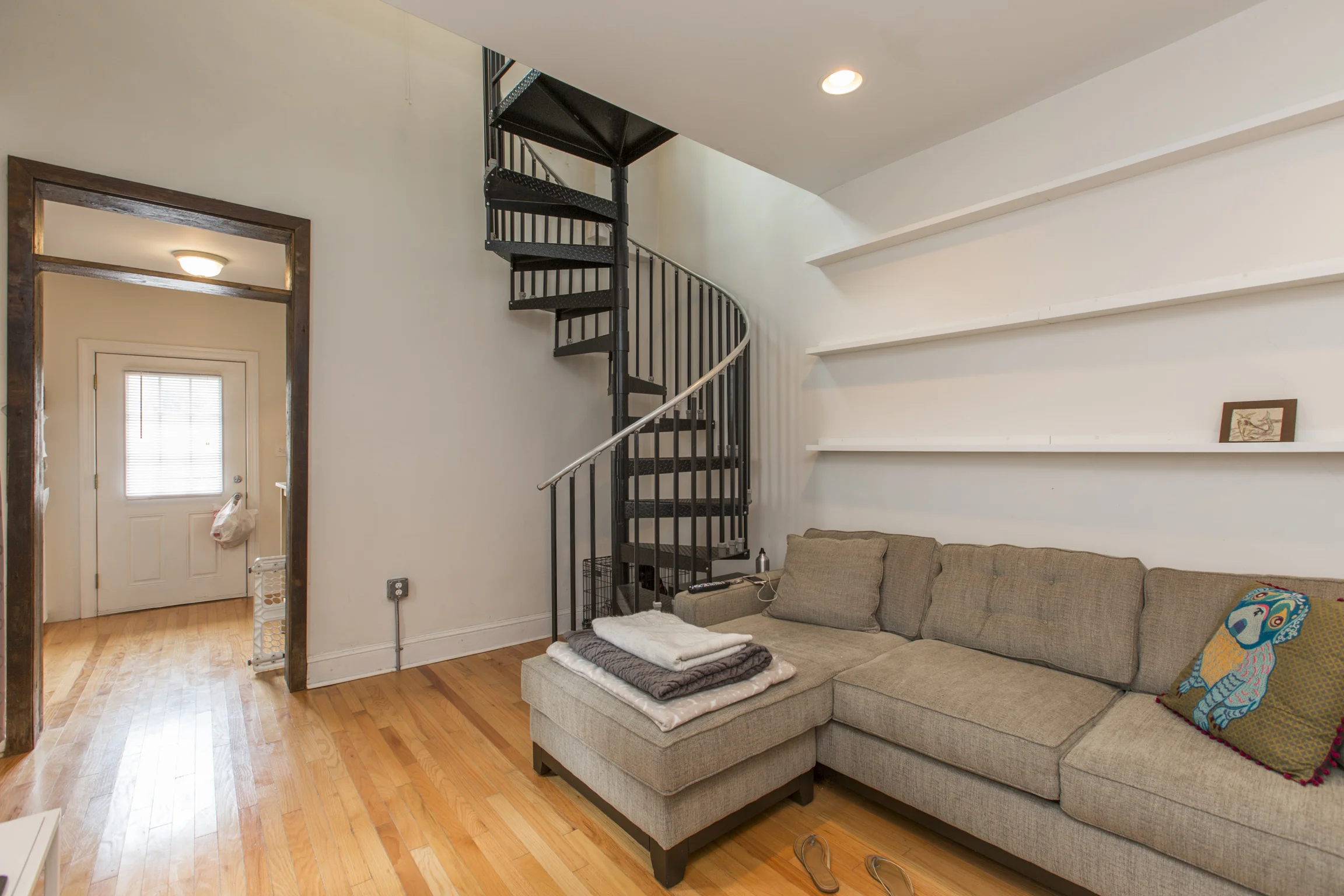 310 Apt 1 Living Room.jpg