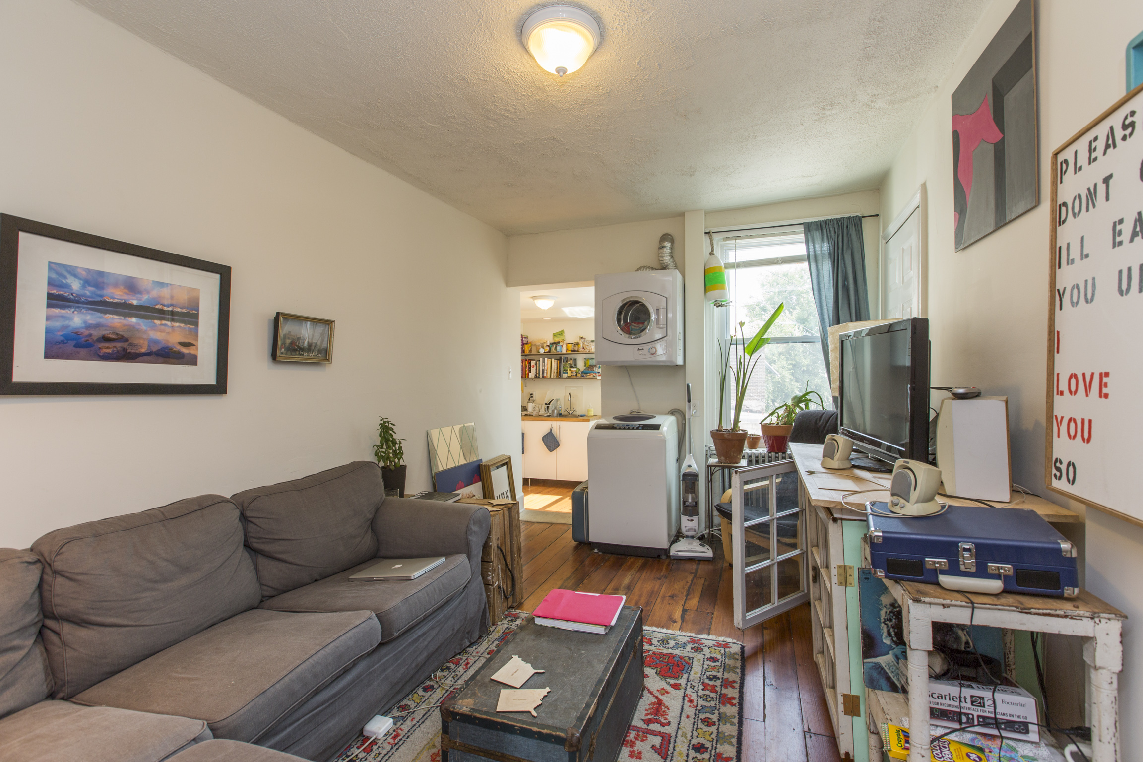 312 Apt 1 Living Room.jpg