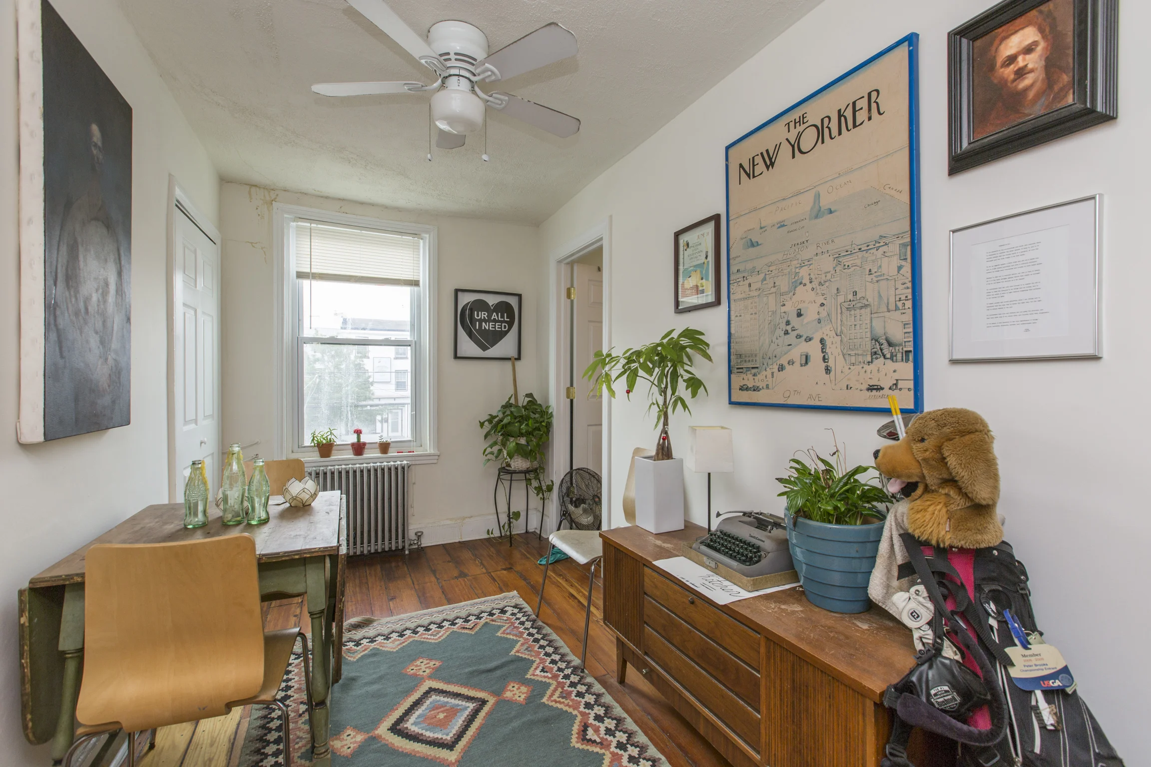 312 Apt 1 Living Space.jpg