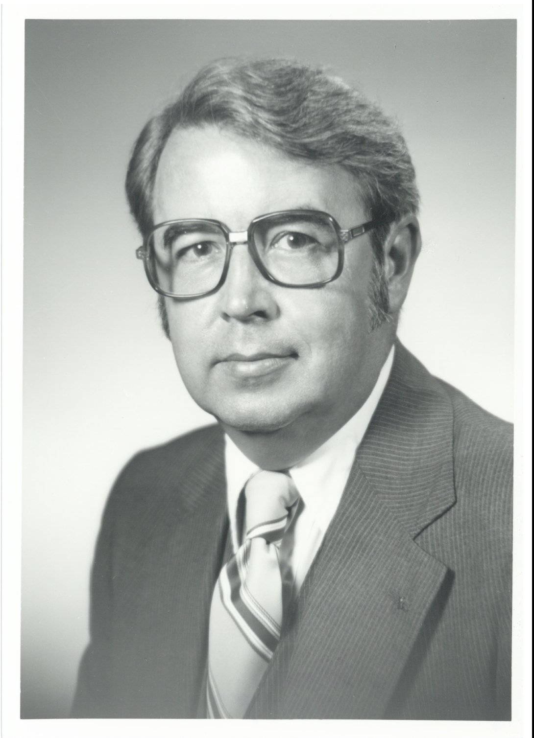 M.W. James N. DeMoss, 33°