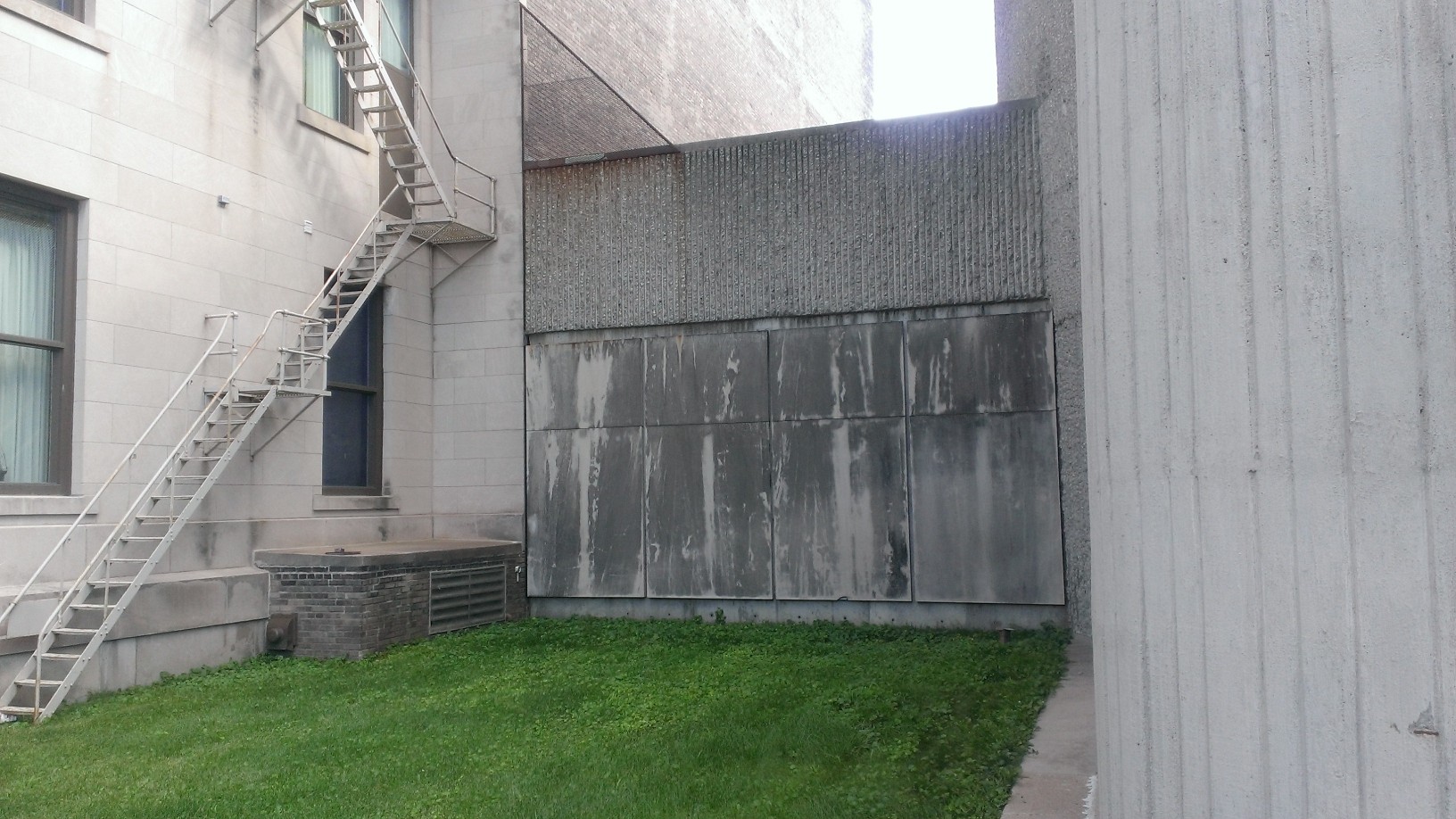  The Scottish Rite west garage wall before work was done. 
